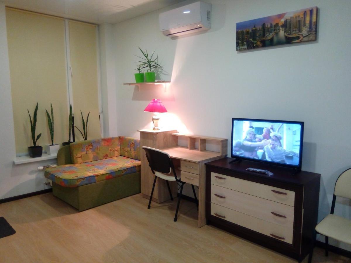 Comfortable Studio Apartments In A Secure Residential Complex Comfort Town Кт-02 Kiev Ngoại thất bức ảnh